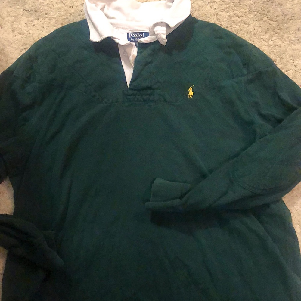 Mens Polo button up size: XL